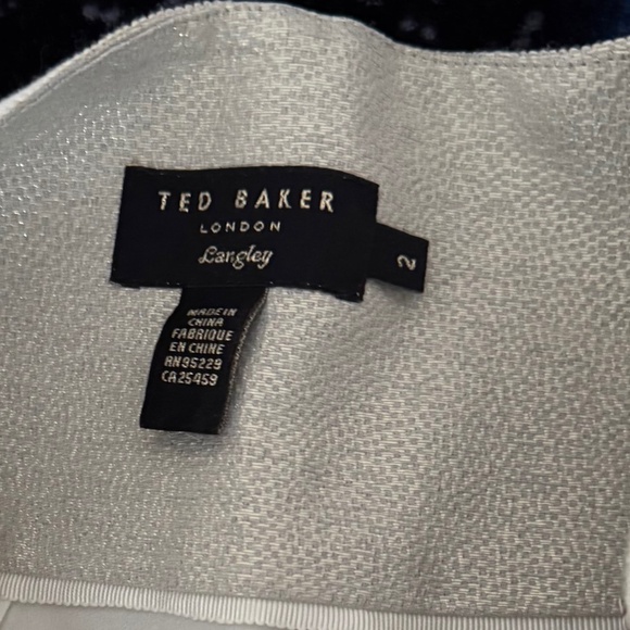 Ted Baker Cream/Gold Pleated Mini Skirt with Zippers  Size 2 - Like New - Picture 9 of 9